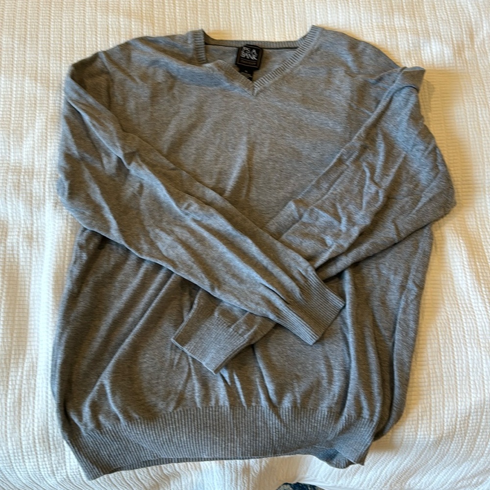 Men’s Jos. A. Bank Traveler sweater, XL